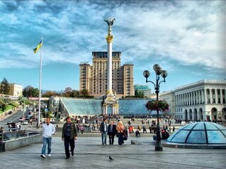 Город яркого цвета